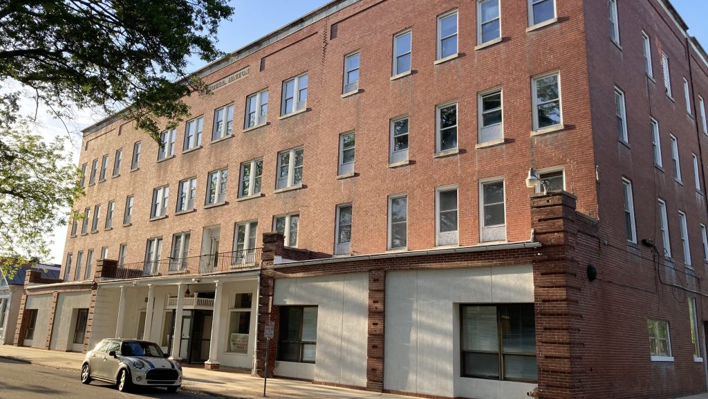 Down East Preservation Unveils Hotel Hinton Plans - Albemarle Observer